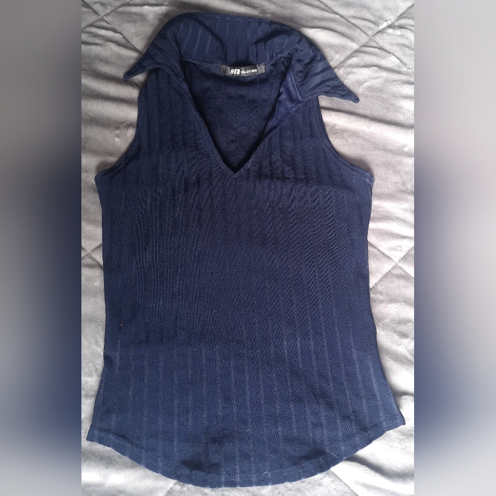 HKR Collection. Size S.